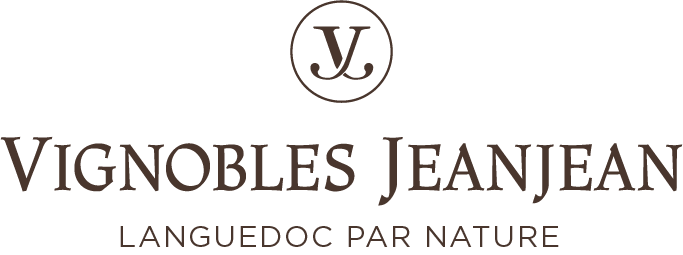 Logo des Vignobles JeanJean représentant la région Languedoc, mettant en avant la nature.